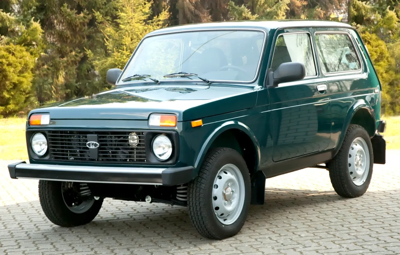 Фото обои лес, джип, внедорожник, зелёный, Lada, передок, Лада, 4x4