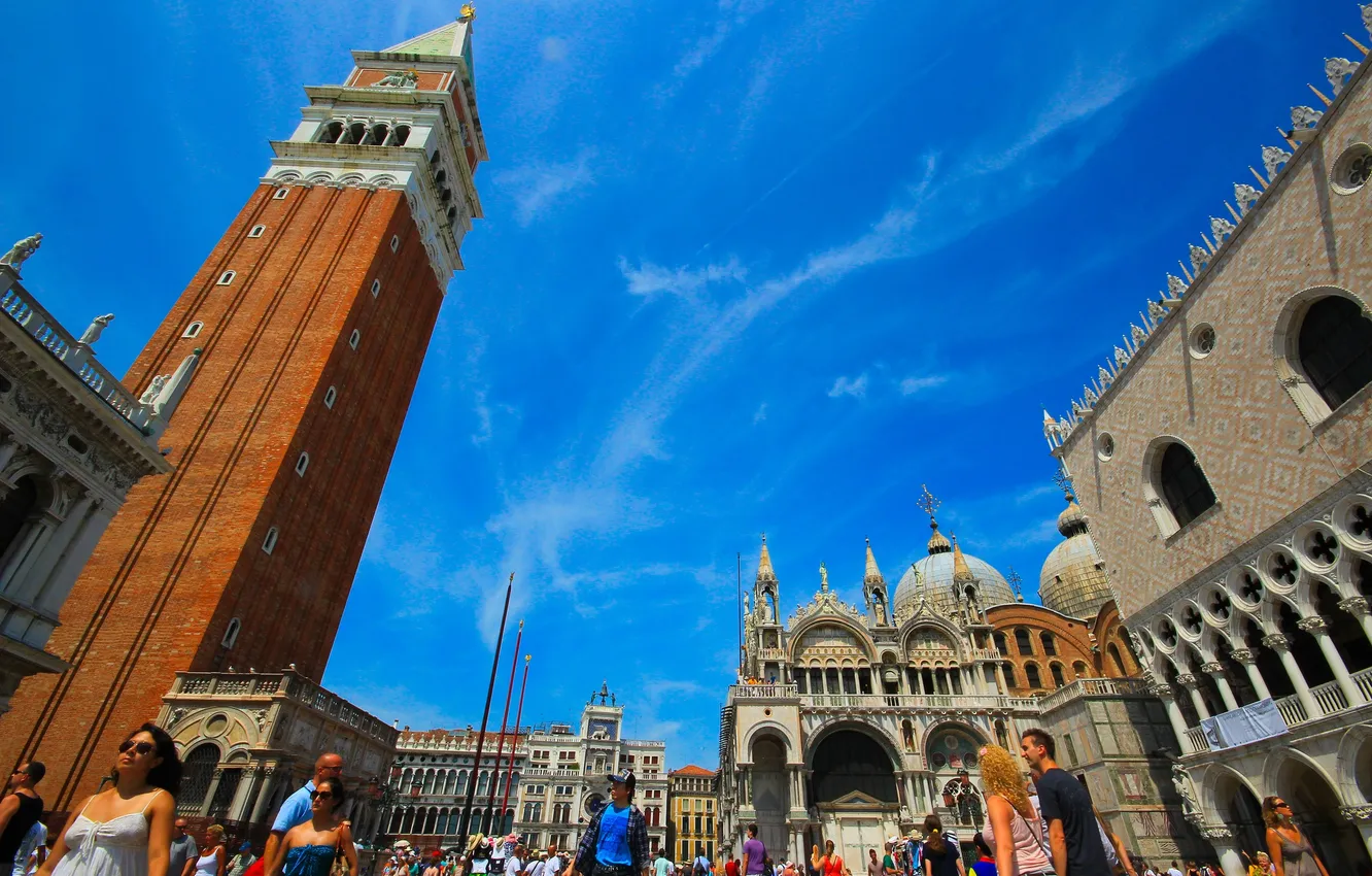 Фото обои люди, Италия, Венеция, дворец дожей, пьяцетта, кампанила, собор Святого Марка
