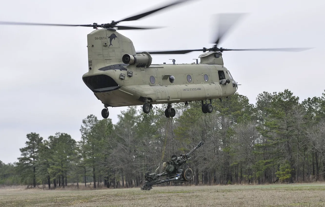 Фото обои вертолёт, транспортный, гаубица, военно, доставка, CH-47F, Chinook, M119A3