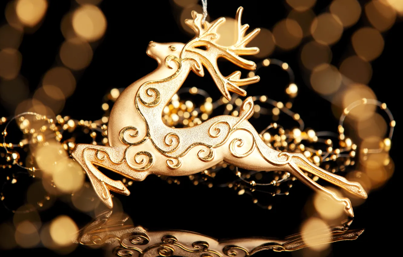 Фото обои золото, олень, украшение, Christmas, праздники, фигурка, боке, New Year