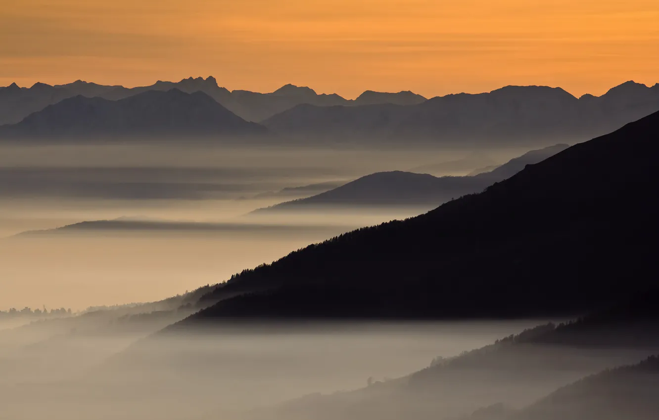 Фото обои небо, горы, туман, Apricot Morning