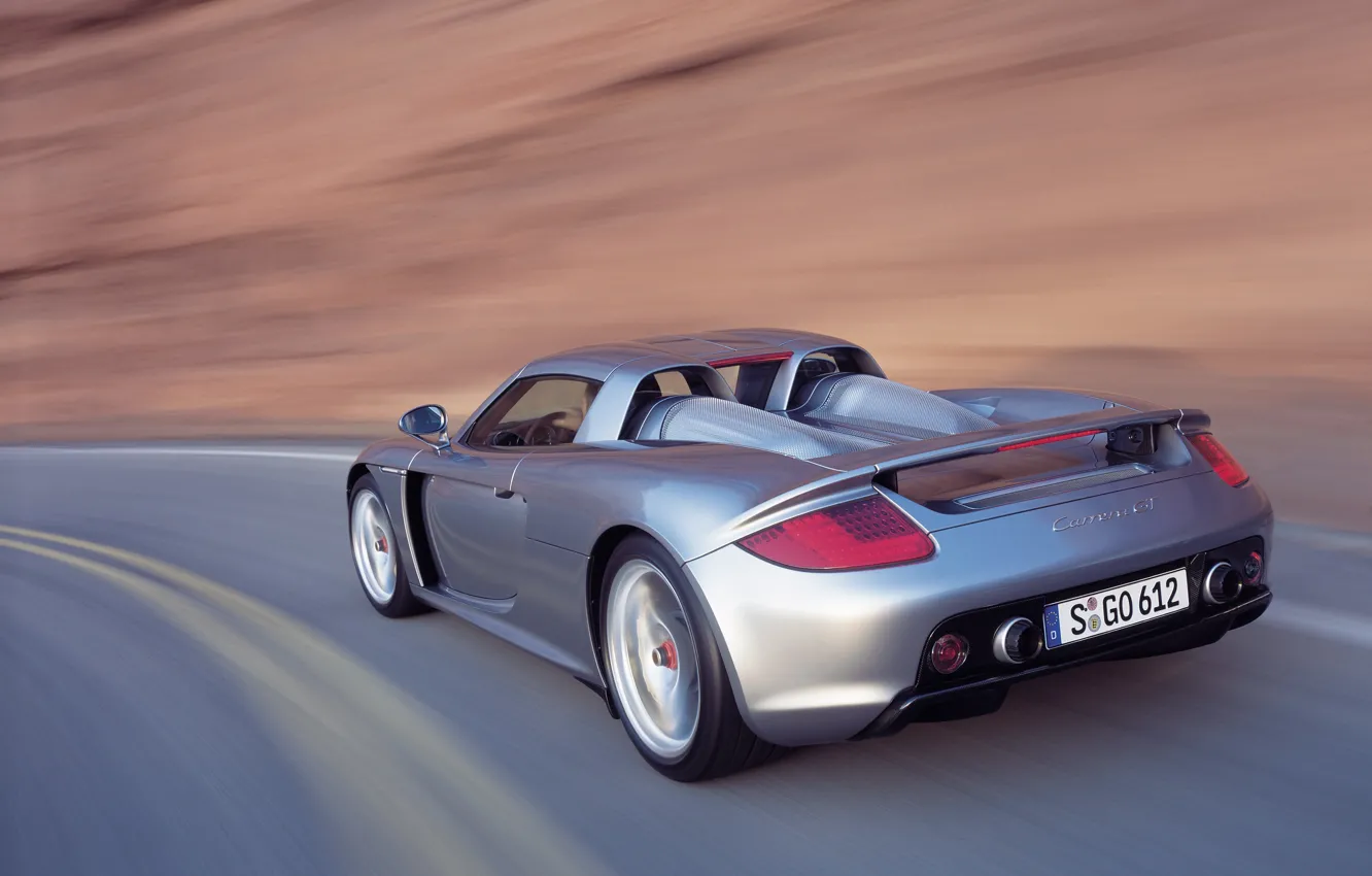 Фото обои Porsche, supercar, drive, Porsche Carrera GT, motion, rear view