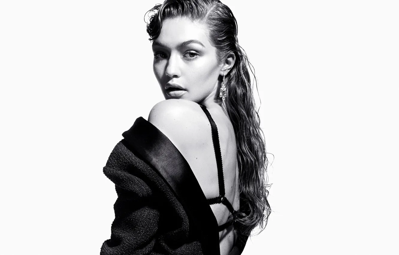 Фото обои взгляд, поза, модель, черно-белое, Gigi Hadid