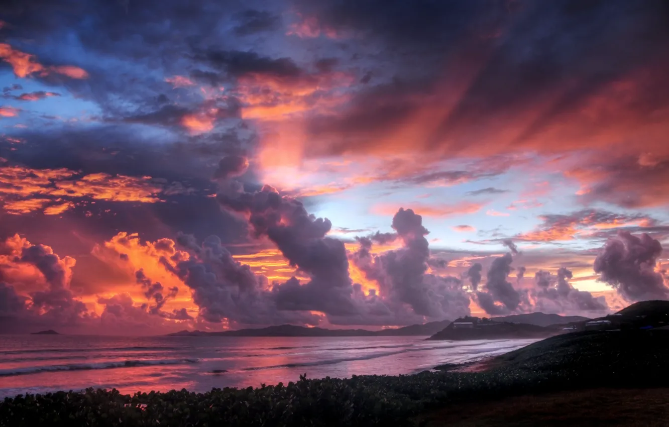 Фото обои море, небо, облака, закат, краски, берег
