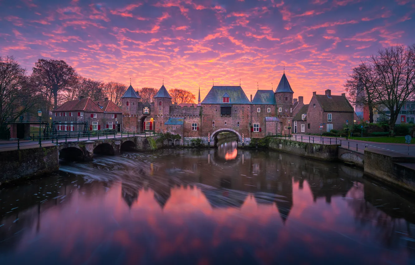 Фото обои мост, река, здания, дома, ворота, башни, Нидерланды, Netherlands