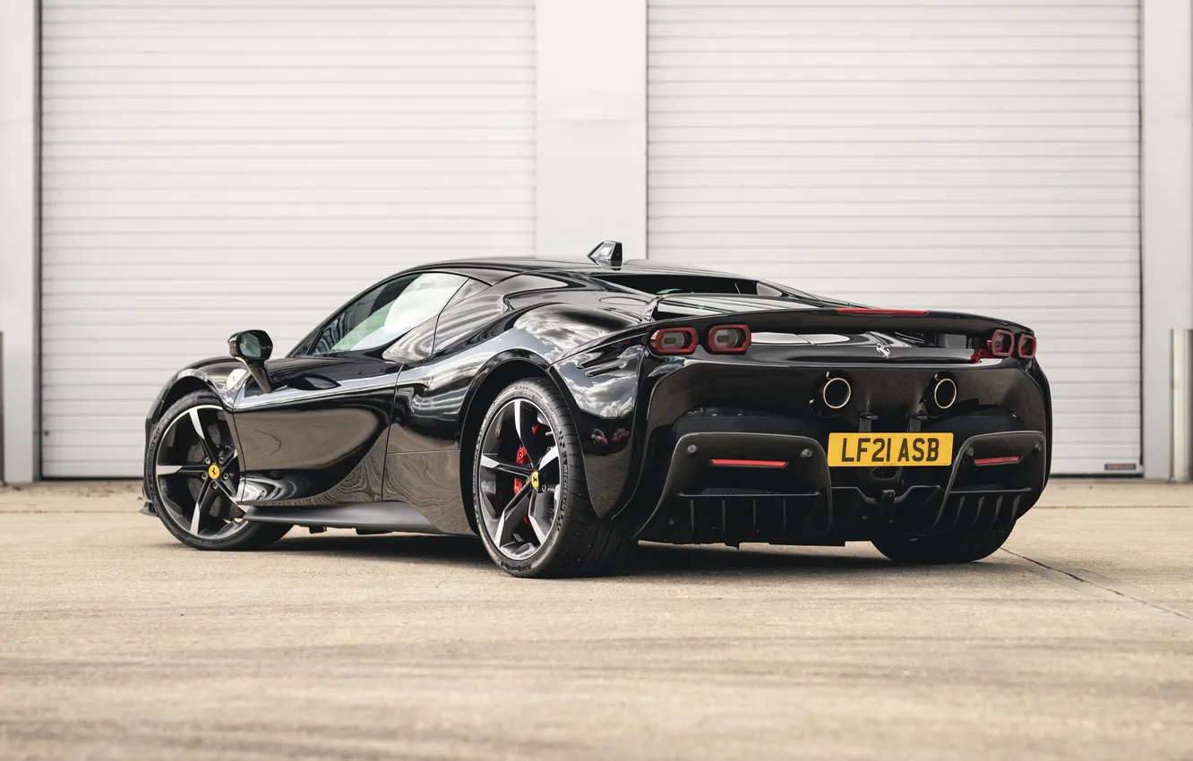 Фото обои Ferrari, суперкар, supercar, Stradale, 2020, Ferrari SF90, Ferrari SF90 Stradale, Ферарри