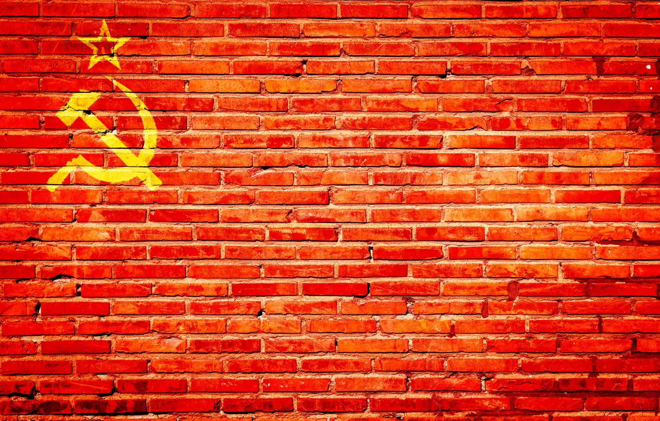 Фото обои стена, текстура, флаг, СССР, кирпичи, серп и молот, красные кирпичи