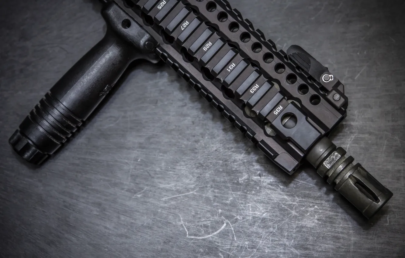 Фото обои metal, gun, assault rifle