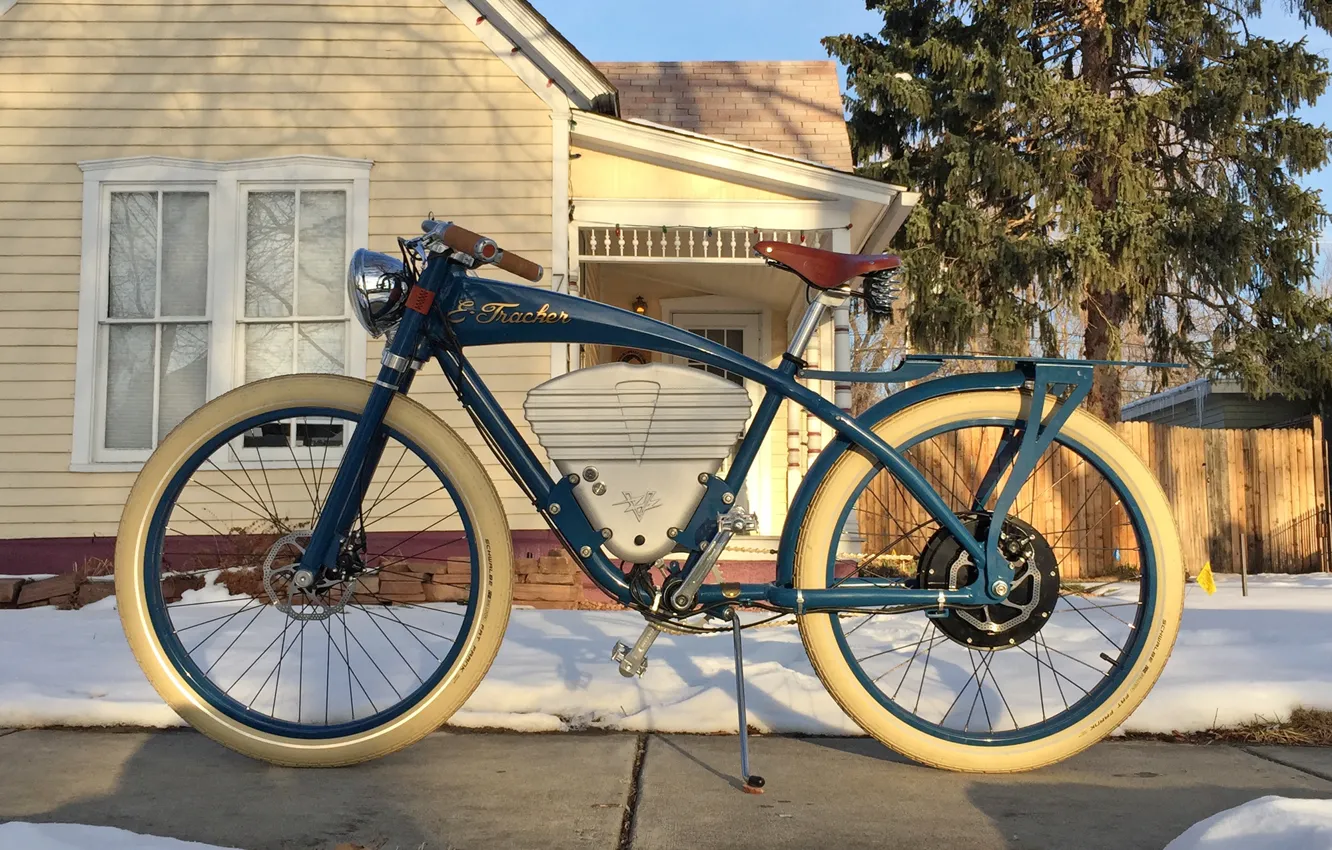 Фото обои Vintage, Review, E-Tracker, Electric Bikes