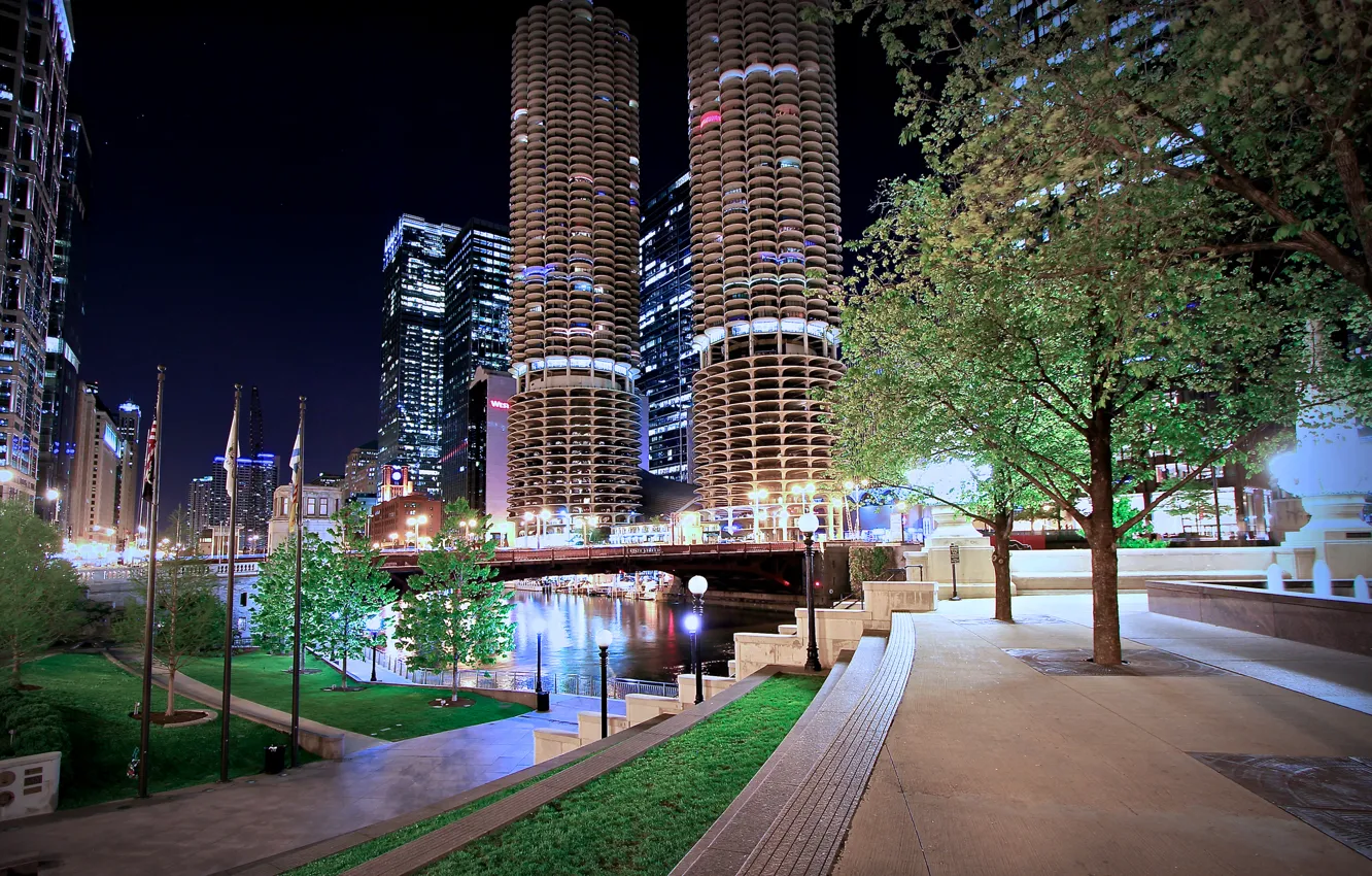 Фото обои ночь, мост, небоскребы, Чикаго, фонари, USA, Америка, аллея