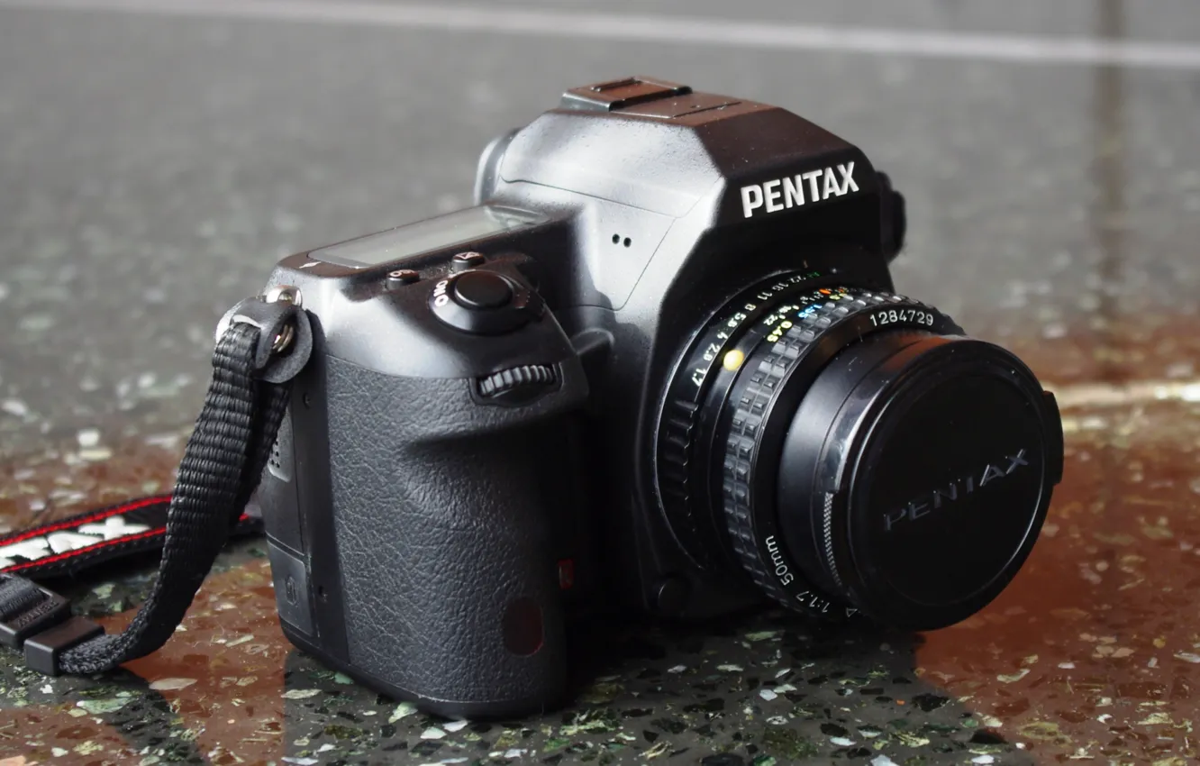 Фото обои макро, фон, камера, Pentax K-5II + SMC Pentax-A 50mm f1.7