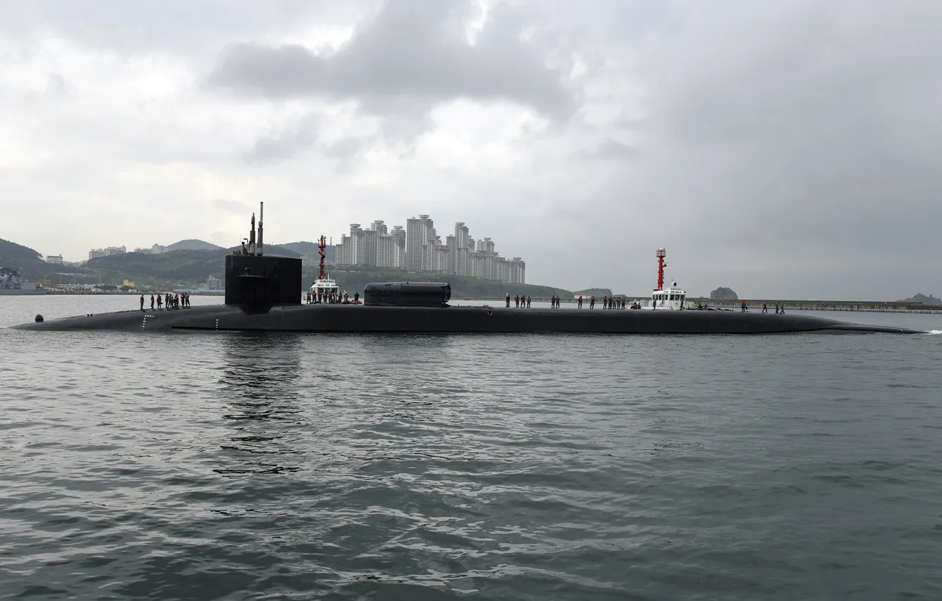 Фото обои SSGN 727, Ohio-class guided-missile submarine, USS Michigan