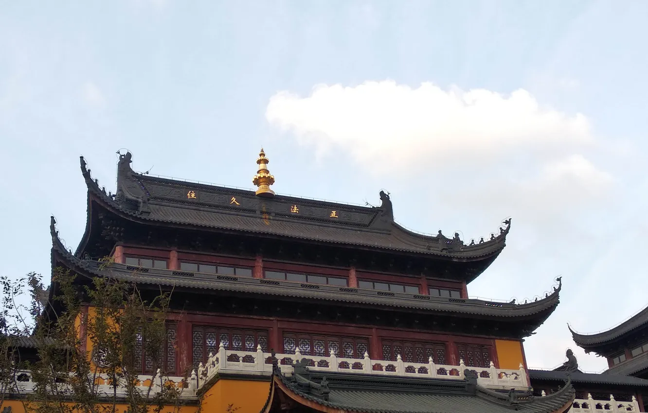 Фото обои holiday, temple, eave