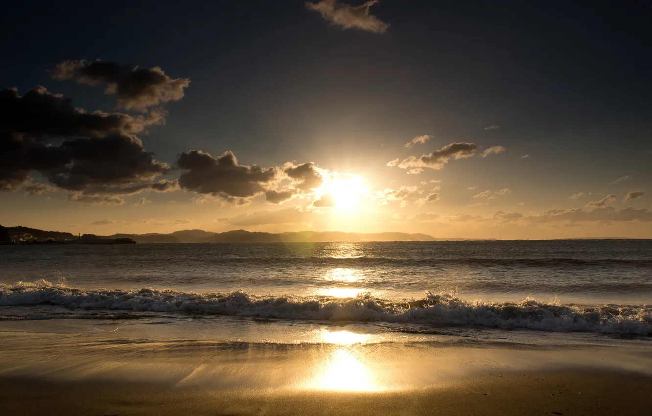Фото обои море, волны, пляж, солнце, восход