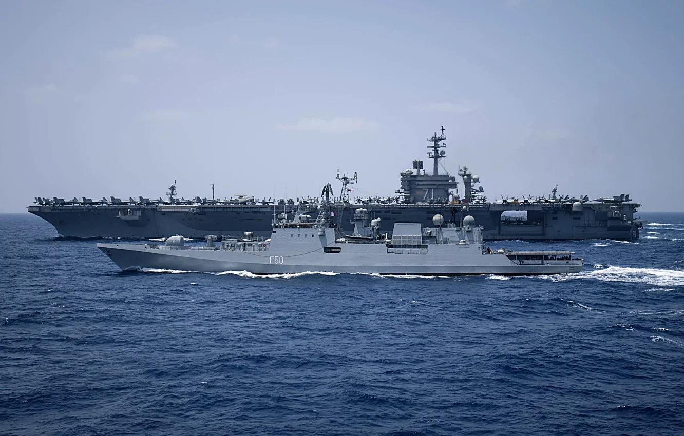 Фото обои авианосец, фрегат, USS Theodore Roosevelt, INS Tarkash