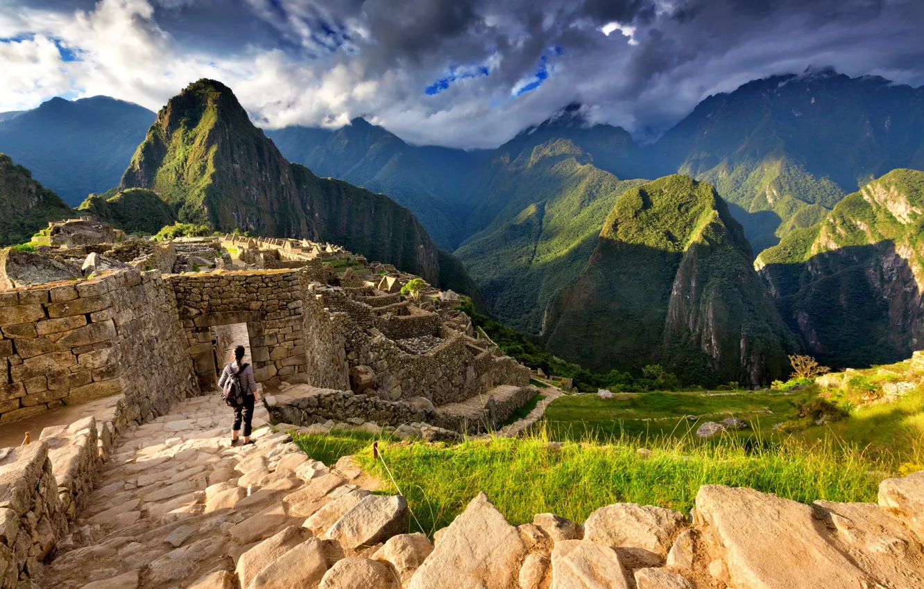 Фото обои Девушка, Южная Америка, Peru, Перу, Мачу-Пикчу, Machu Picchu, Eastern Cordillera, Восточные Кордильеры