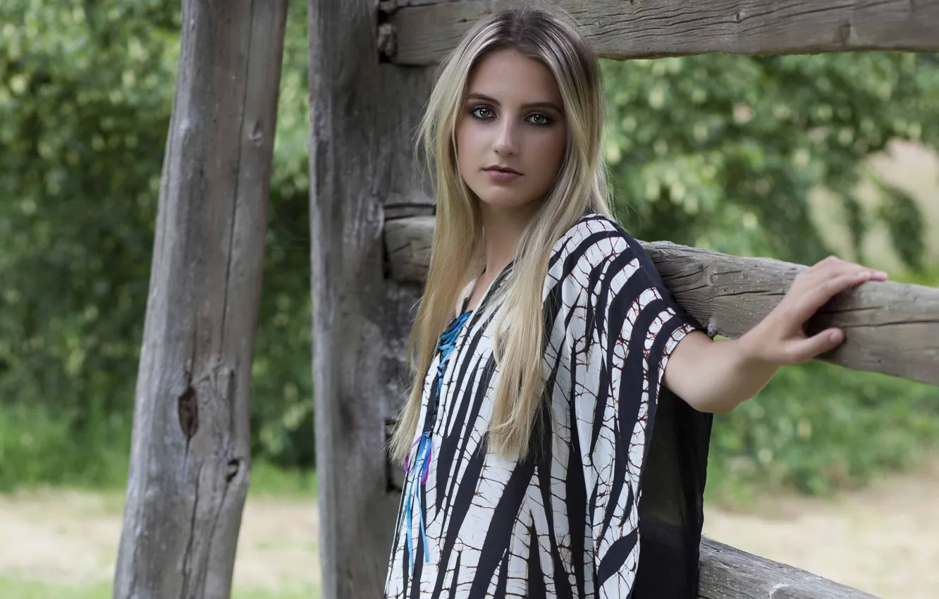 Фото обои лето, девушка, природа, блондинка, длинные волосы