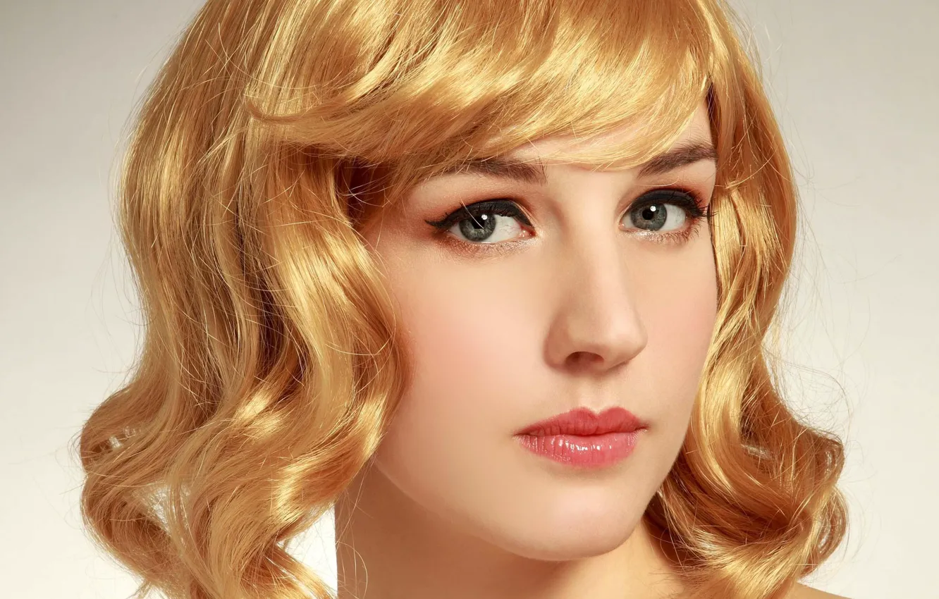 Фото обои взгляд, девушка, портрет, макияж, золотые волосы