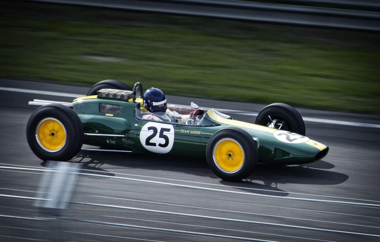 Фото обои formula 1, auto, speed, racing, fast, racer, racing car, speedway
