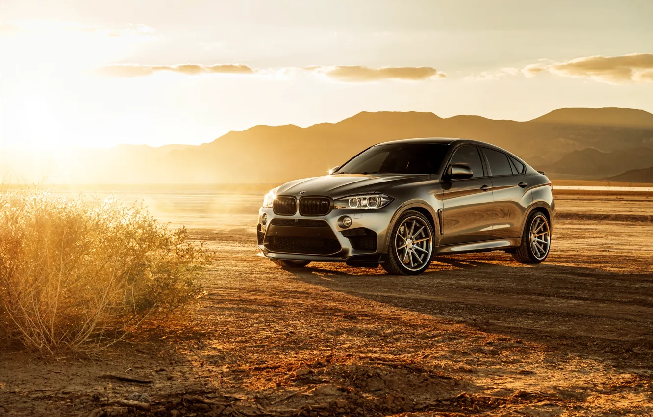 Фото обои солнце, дизайн, пустыня, лучи света, BMW X6M