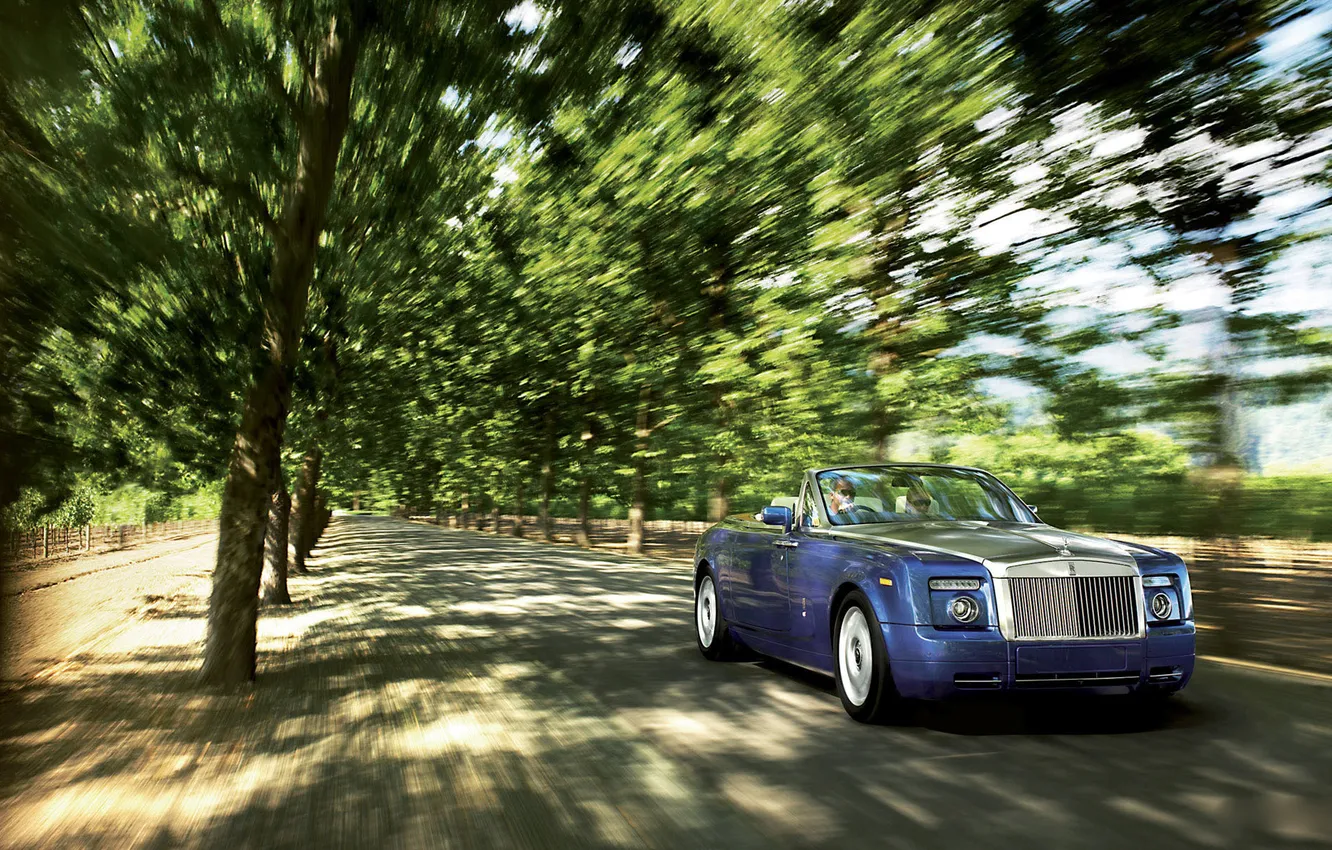 Фото обои дорога, авто, деревья, пейзаж, природа, фото, обои, Rolls-Royce