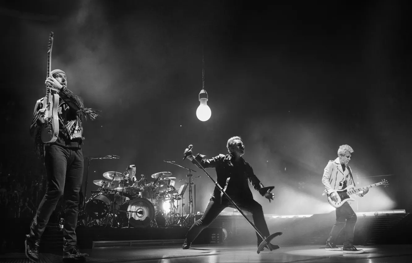 Фото обои 2015, Adam Clayton, The Edge, Bono, Larry Mullen Jr., iNNOCENCE+ eXPERIENCE Tour, U2ieTour