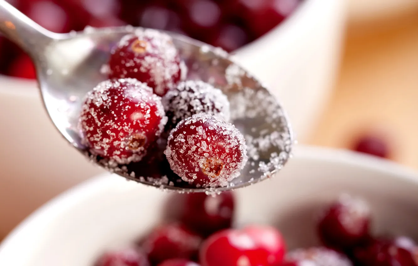 Фото обои зима, ягоды, ложка, красные, сахар, клюква