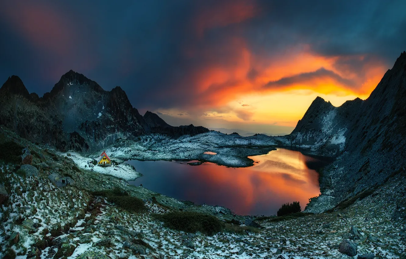 Фото обои небо, снег, пейзаж, горы, природа, озеро, дом, Болгария