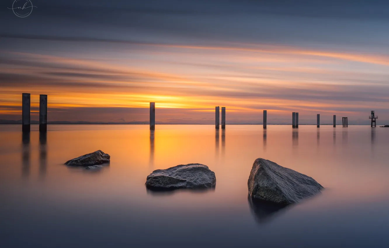 Фото обои море, вода, пейзаж, закат, камни