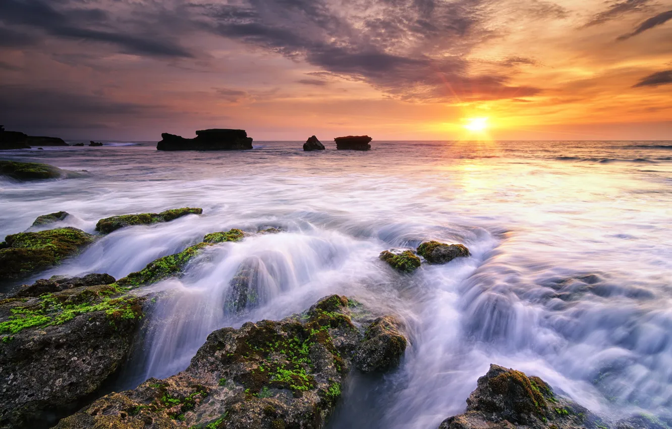 Фото обои Bali, Indonesia, Melasti Beach, A Minute Before Sunset