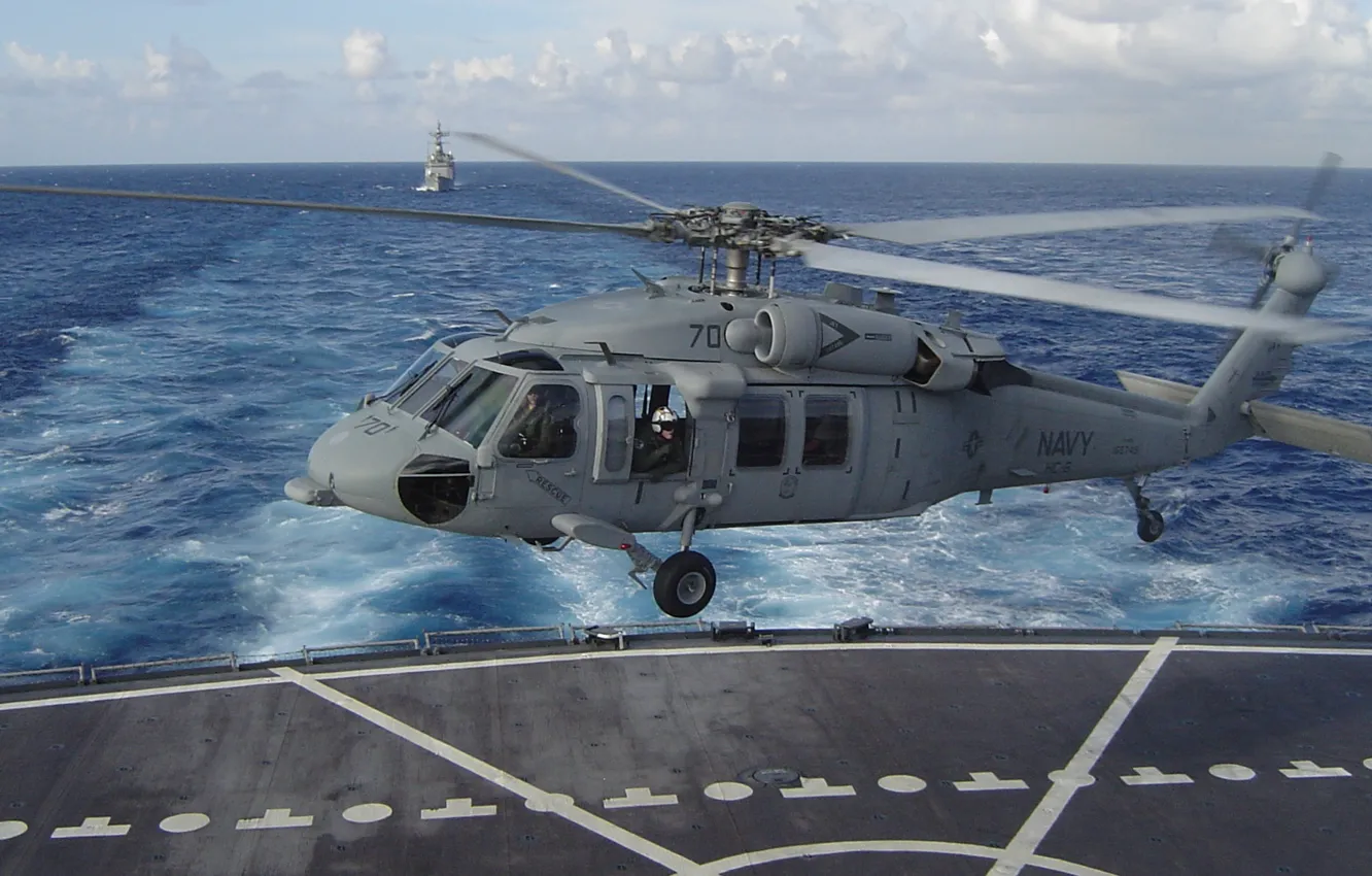 Фото обои вертолёт, Seahawk, посадка на палубу, MH-60S