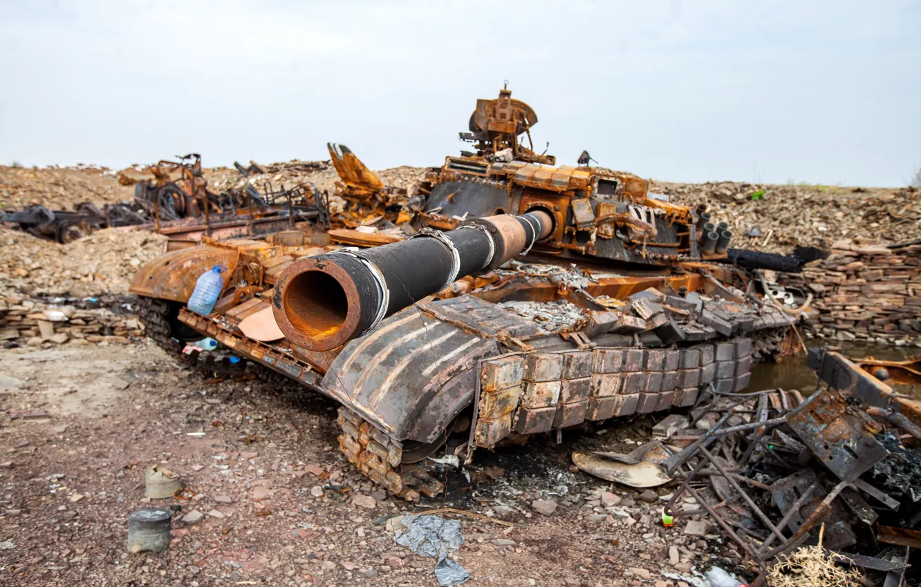 Фото обои Россия, Танк, Украина, Conflict, Конфликт, 2022, Донбас, Уничтоженный украинский танк