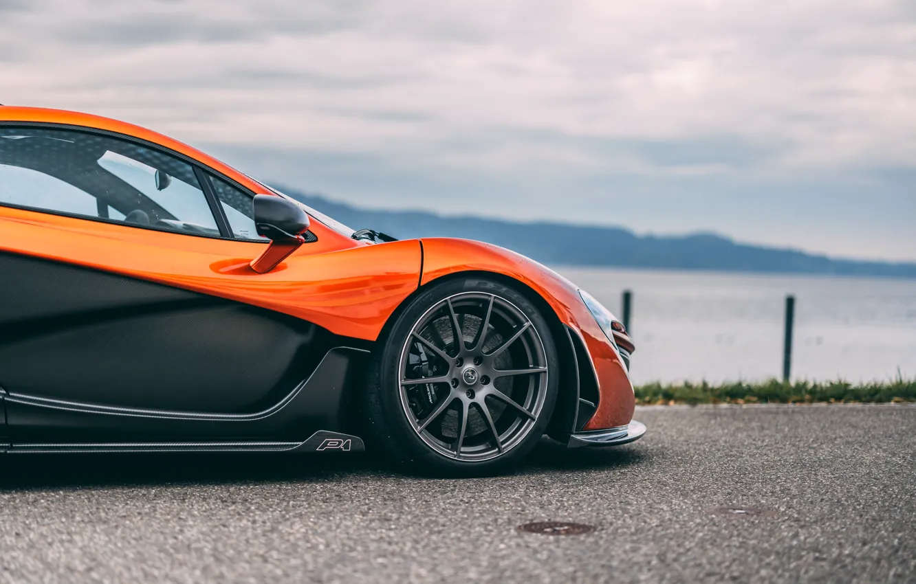 MCLAREN p1 красный фото хорошее качество