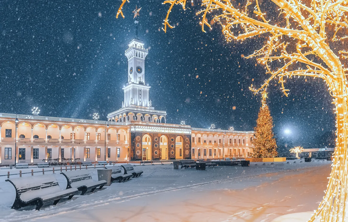 Фото обои зима, снег, ночь, город, дерево, праздник, здание, новый год