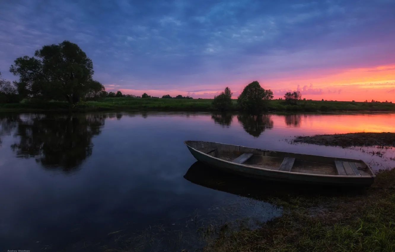 Фото обои небо, вода, закат, природа, река, лодка, Россия, Олонцев Андрей