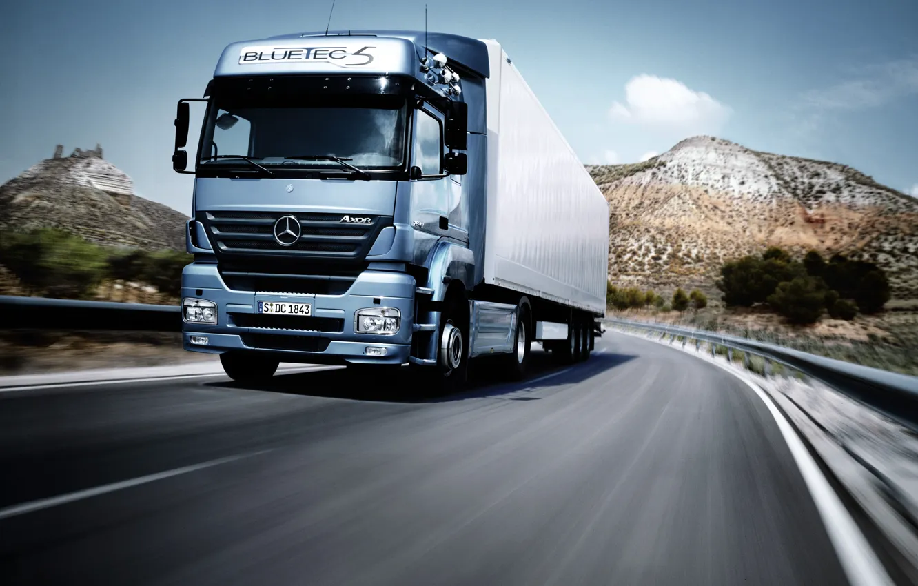 Фото обои mercedes benz, 4x2, axor 1843, bluetec 5