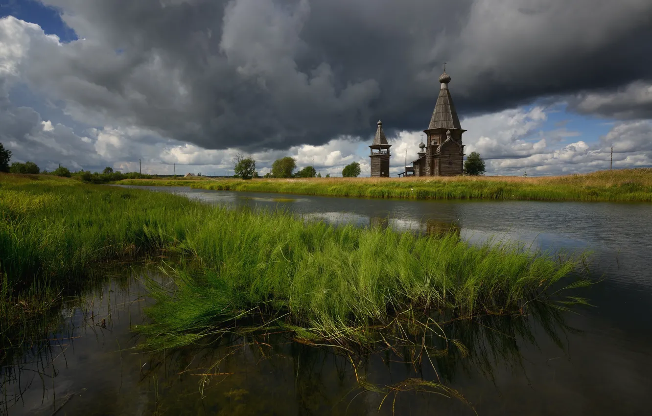 Фото обои трава, Россия, водоем, деревянное зодчество