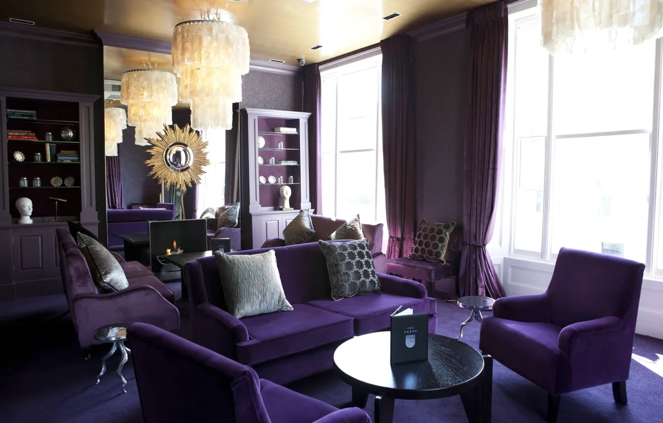 Фото обои фиолетовый, дизайн, стиль, комната, диван, мебель, интерьер, подушки