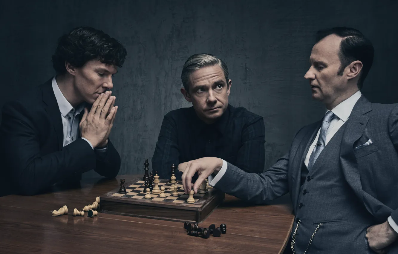 Фото обои фон, игра, шахматы, Мартин Фримен, Бенедикт Камбербэтч, Benedict Cumberbatch, Sherlock, Марк Гэтисс