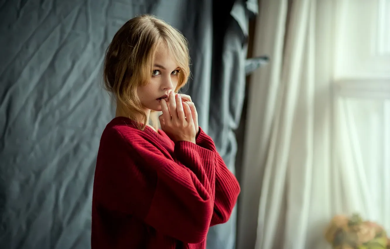 Фото обои long hair, woman, young, beautiful, model, look, blonde, Charming