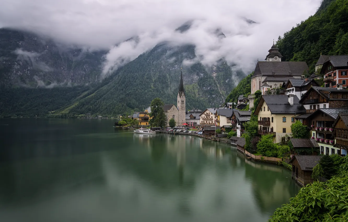 Фото обои лес, горы, озеро, берег, дома, Австрия, Hallstatt