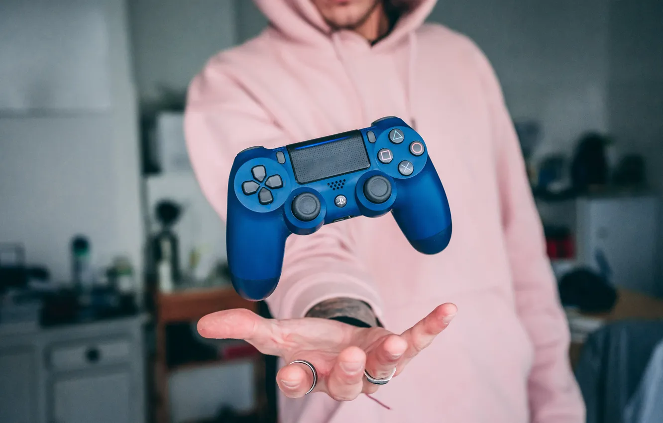 Фото обои игра, человек, рука, кольца, джойстик, game