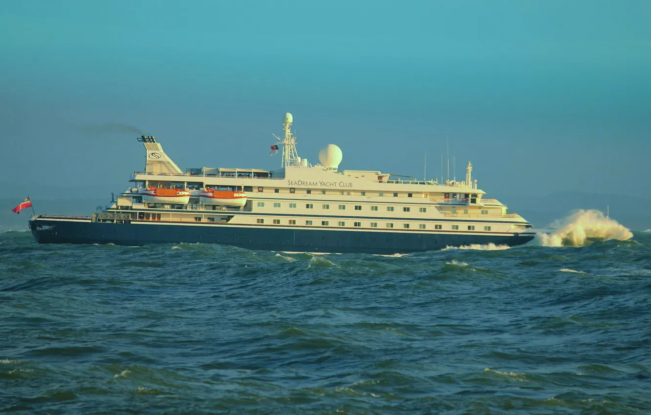 Фото обои море, шторм, лайнер