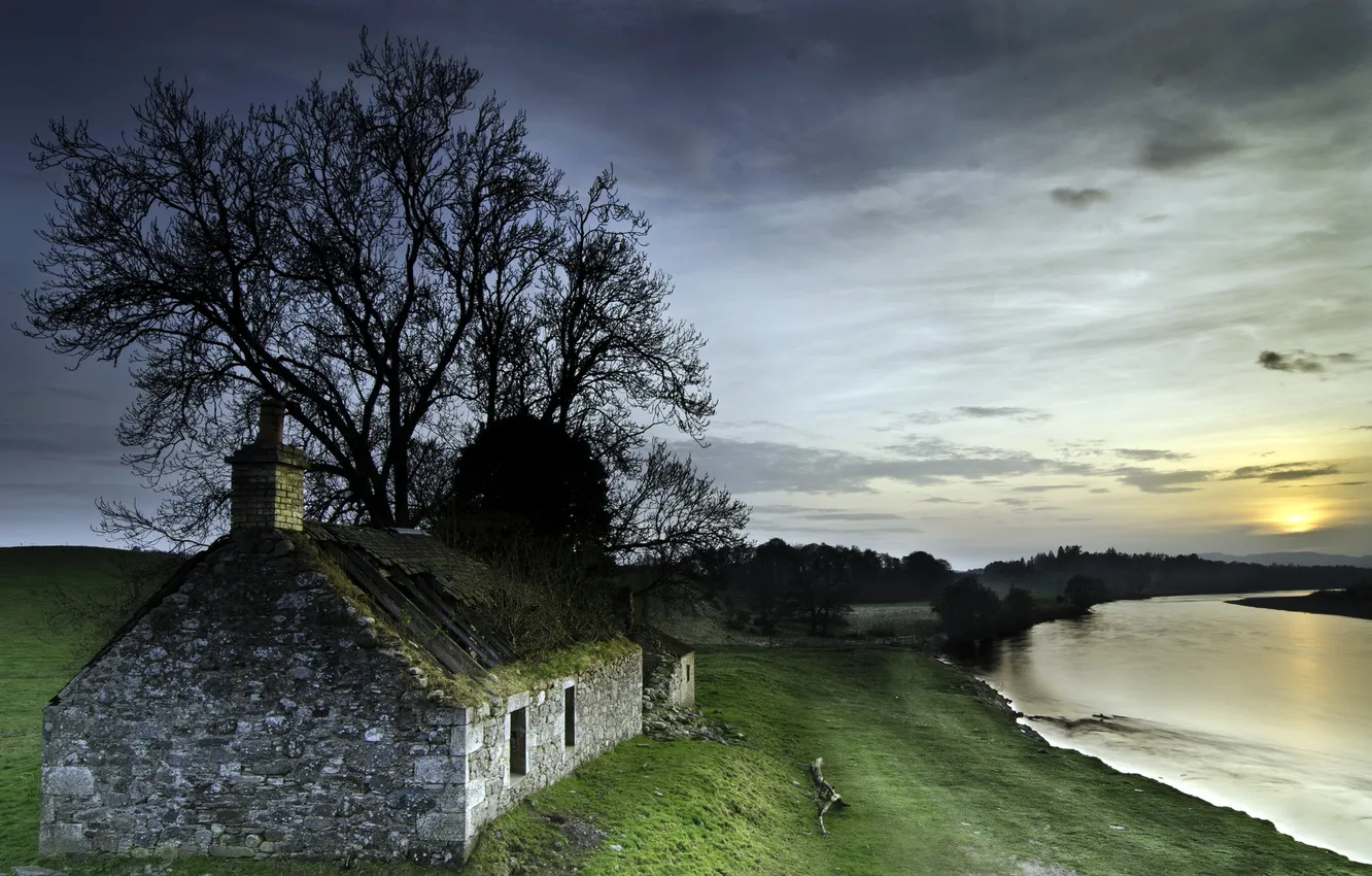 Фото обои пейзаж, закат, дом, река