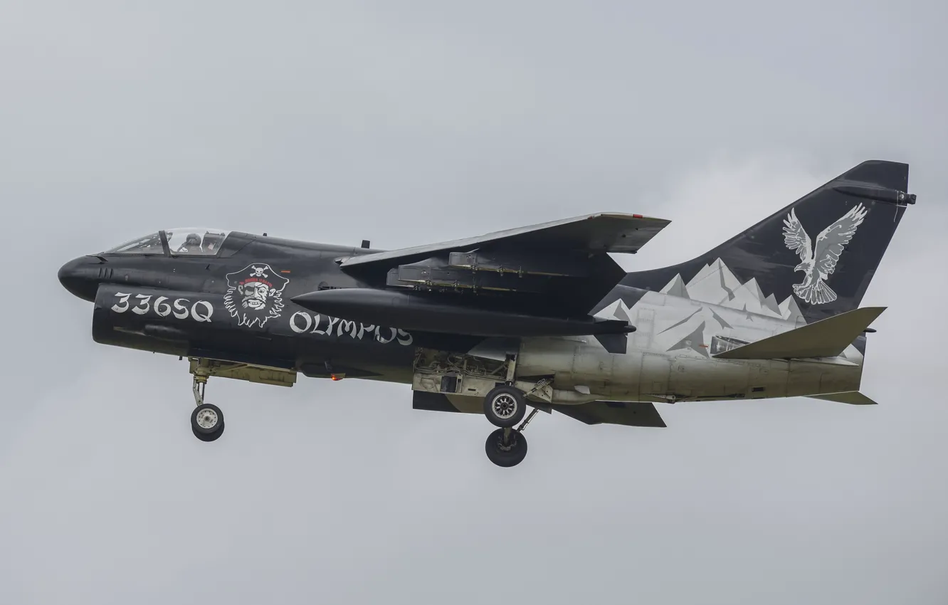 Фото обои штурмовик, A-7H, Corsair II