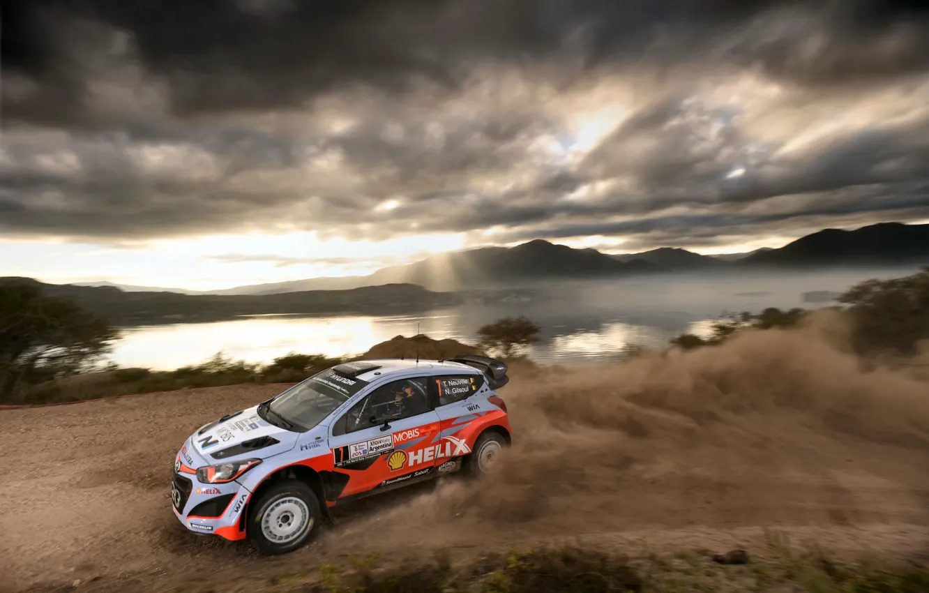 Фото обои Горы, Озеро, Тучи, Hyundai, WRC, Rally, Ралли, i20