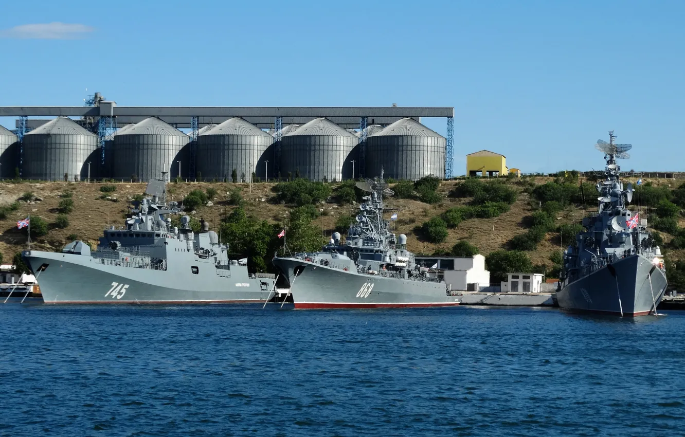 Фото обои ВМФ, Севастополь, Черноморский Флот, &quot;Адмирал Григорович&quot;, &quot;Сметливый&quot;, &quot;Пытливый&quot;, Сторожевые корабли