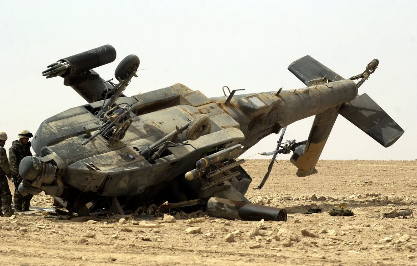Фото обои крушение, ирак, AH-64 Apache, пустиня