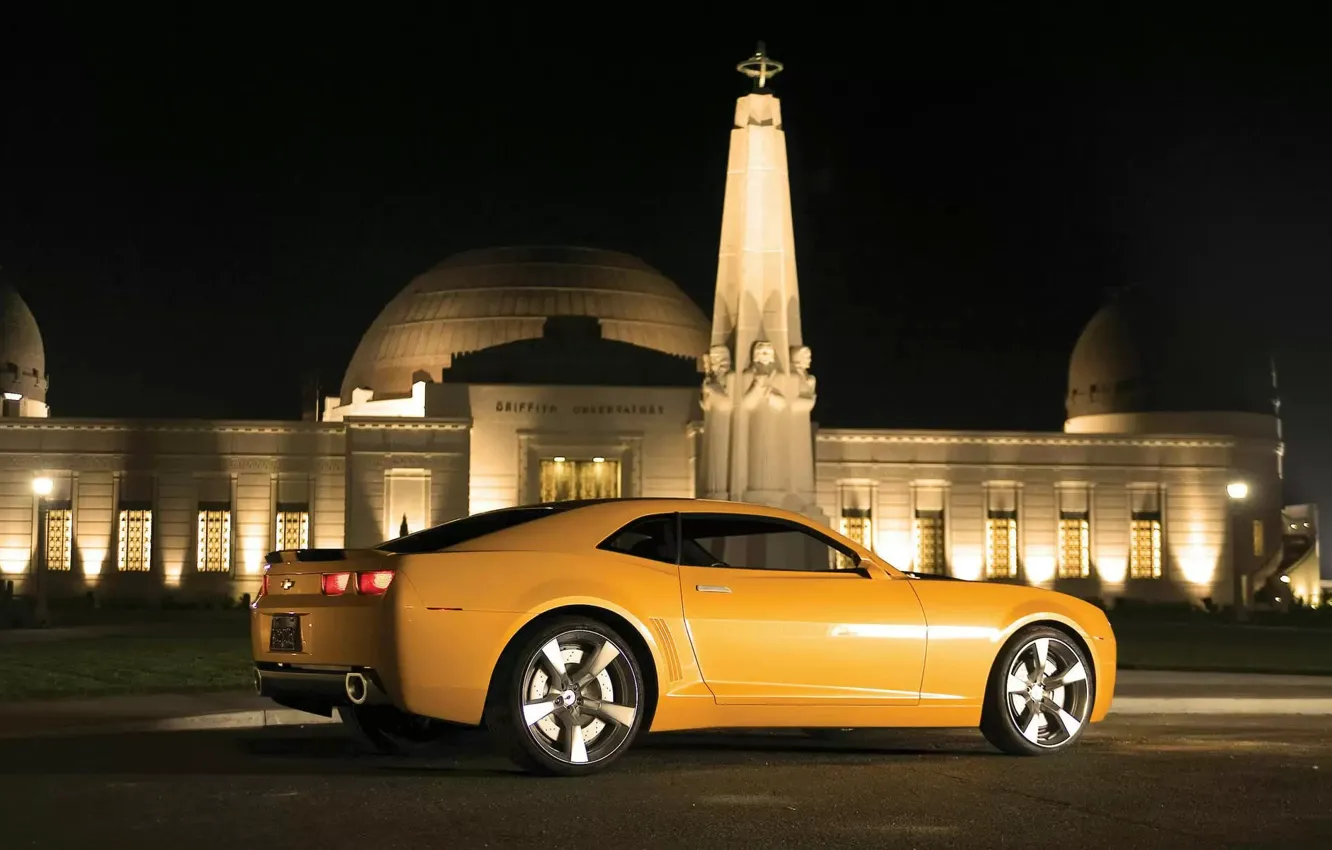 Фото обои car, ночь, желтый, здание, Chevrolet, Camaro