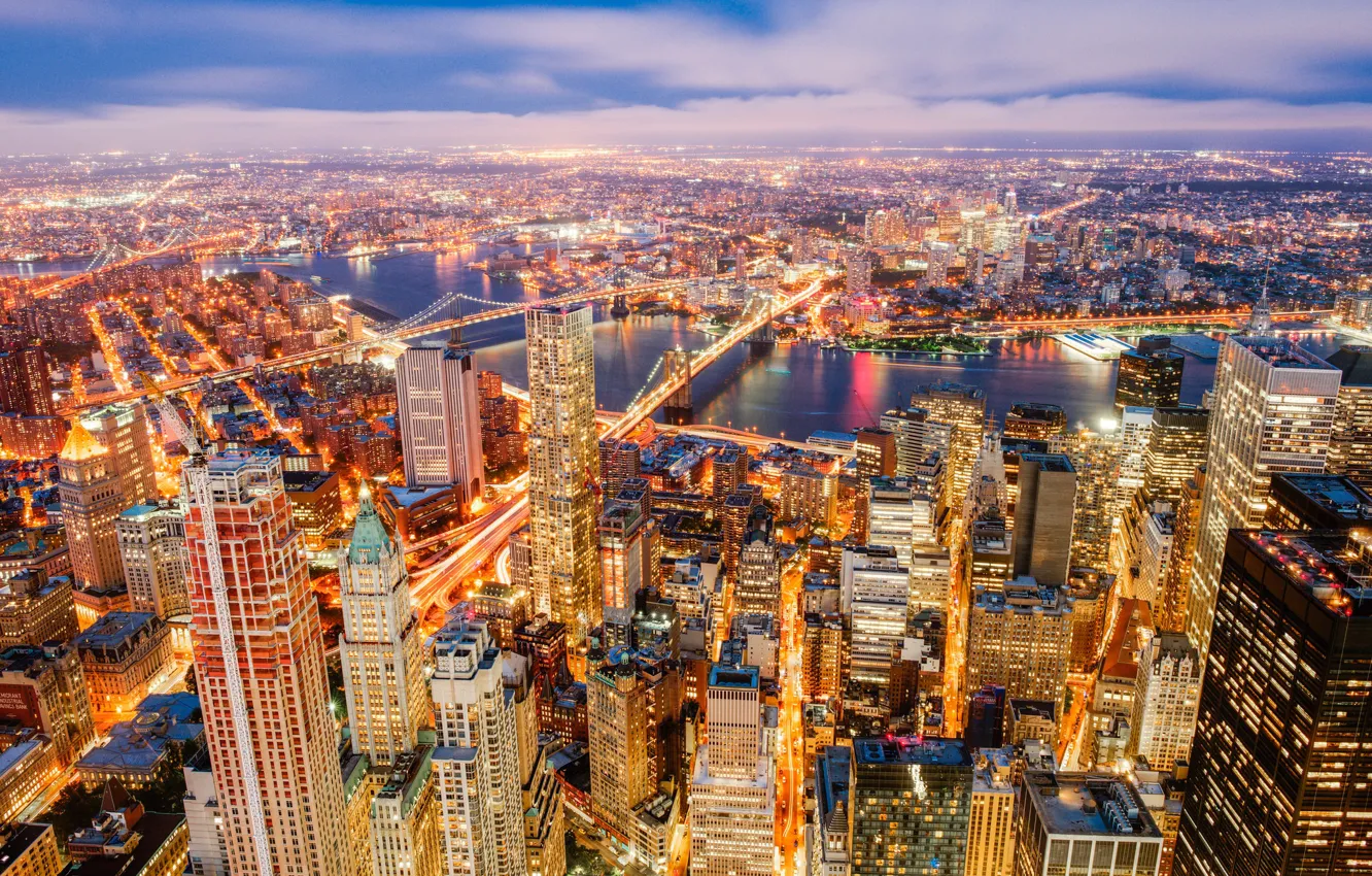 Фото обои река, здания, Нью-Йорк, панорама, мосты, ночной город, Манхэттен, небоскрёбы